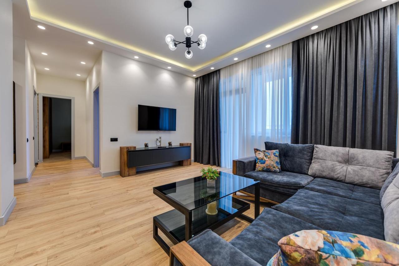 טביליסי 2Br Luxury Apartment Globe מראה חיצוני תמונה